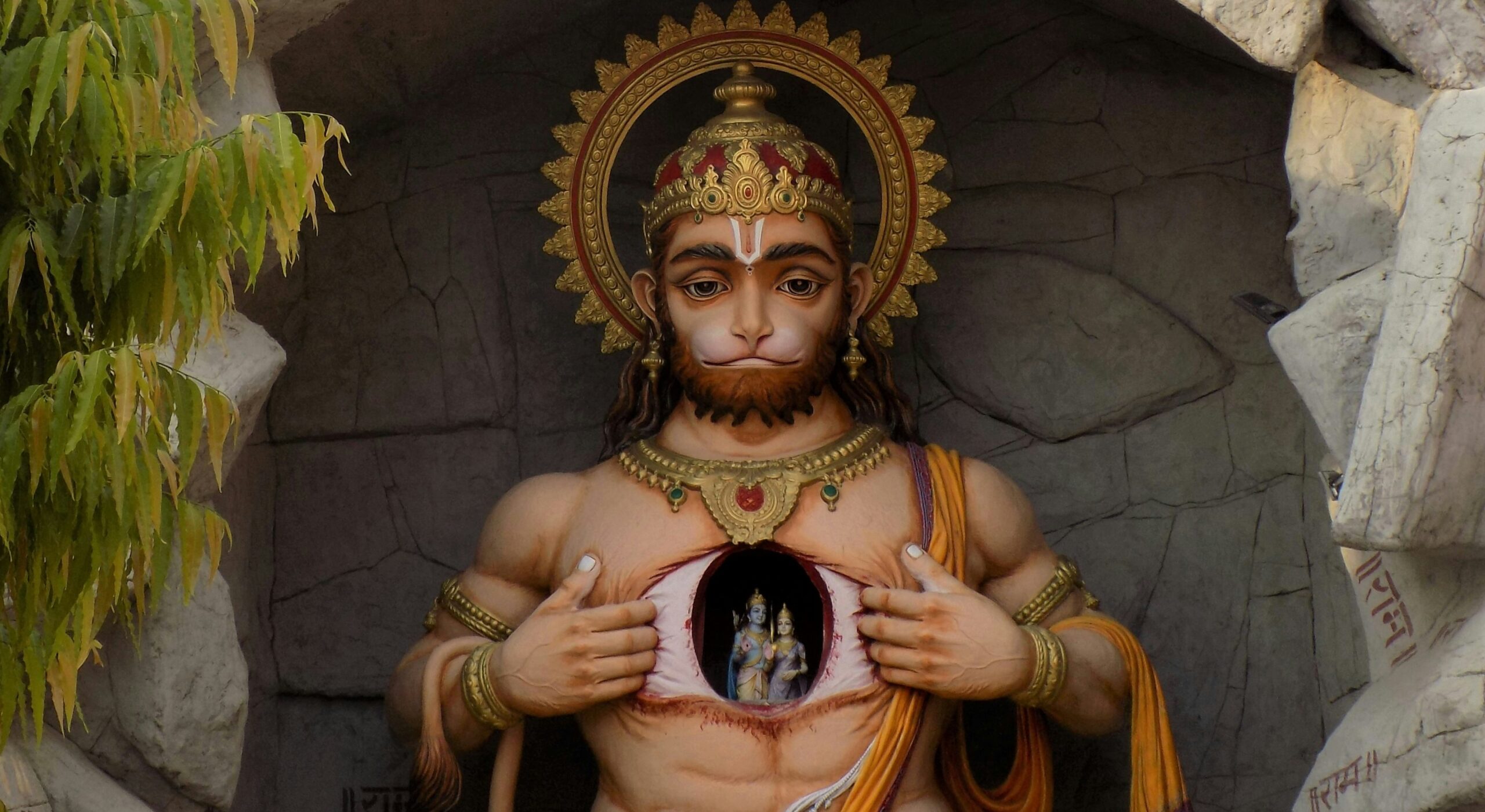 can women read hanuman chalisa